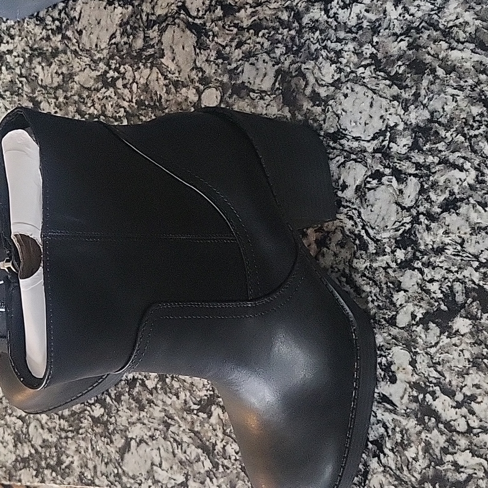 Ladies Boots - Picture 4 of 4